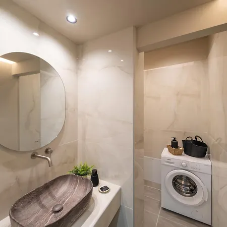 Lady Sou Grande Apartment *
